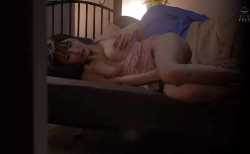 đưa tiền bối say xỉn về nhà, cậu nhân viên may mắn húp được cô vợ sếp xinh dâm