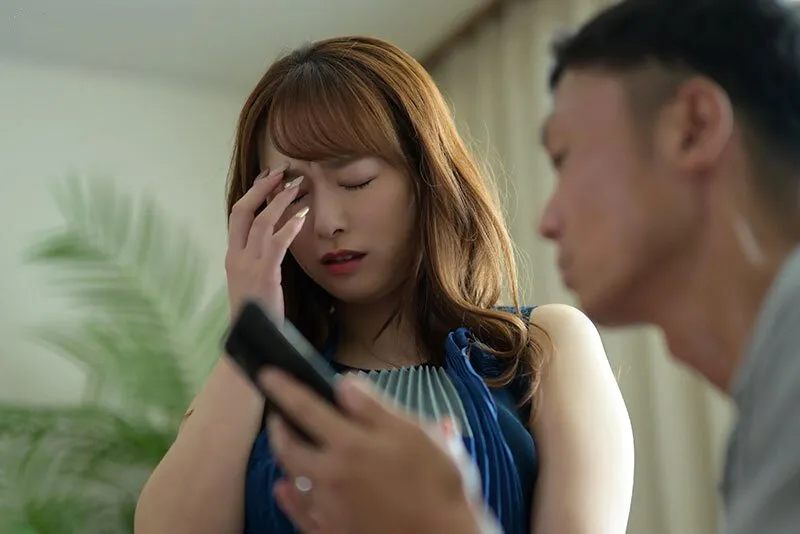 Người vợ sốc khi chồng tâm sự về ước muốn nhìn vợ yêu bị người khác địt